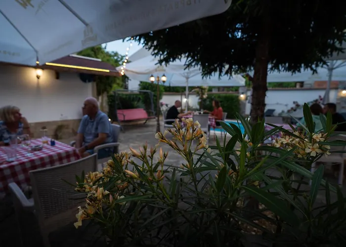 La Casa Гостевой дом Варна