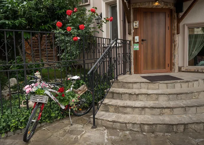 Гостевой дом La Casa 3*